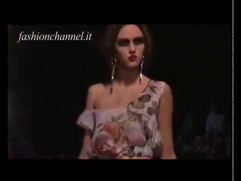 "Vivienne Westwood Gold Label" Autumn Winter 2010 2011 Paris 4 of 4 pret a porter by FashionChannel