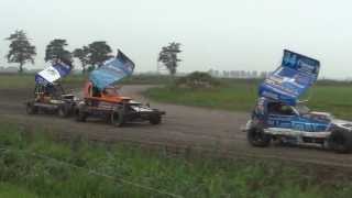 preview picture of video 'Autocross Kollum 7 september 2013 - Stockcar F1 - 1e manche'
