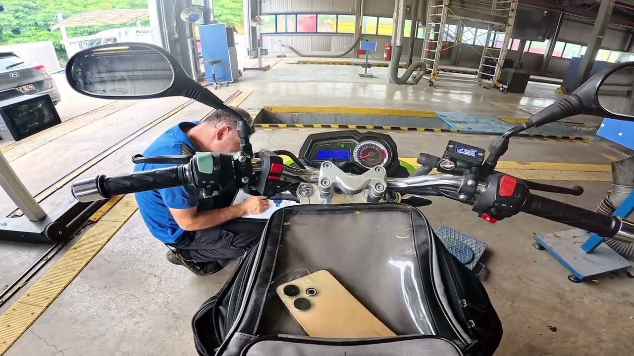 Motosikleti Muayeneye Götürdüm | Köpek Saldırmaya Çalıştı