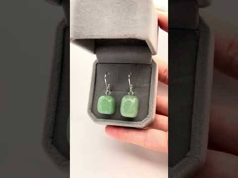 Подарок девушке Серьги серебро с натуральным камнем Нефрит природной формы в Подарочной коробочке - фото 2 - id-p2532560395