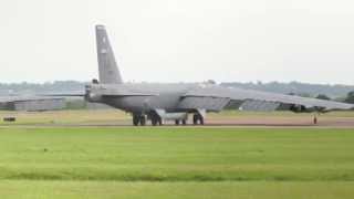 preview picture of video 'Fairford Foray - B52's & KC135 at RAF Fairford - 16JUN14'