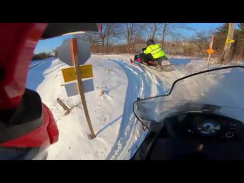 Polaris INDY LXT 550 - Thrashing Washington County Wisconsin Trails