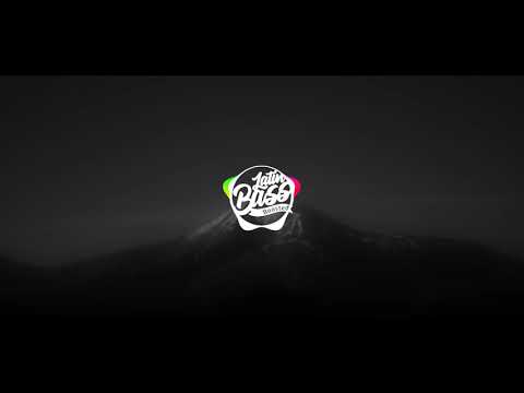 Ilegal - Yandel ft. Omy de oro [Bass Boosted]