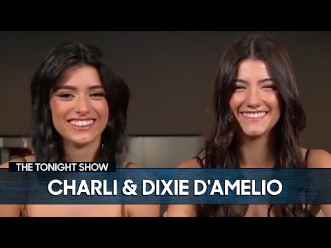 夏利-阿梅里奧用她的TikTok生涯讓迪克西-阿梅里奧尷尬不已|《今夜秀》。 (Charli D’Amelio Embarrassed Dixie D’Amelio with Her TikTok Career | The Tonight Show)
