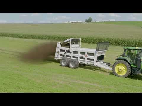 KUHN Knight HP 170 M ProPush® Commercial Hydraulic Push Manure Spreader