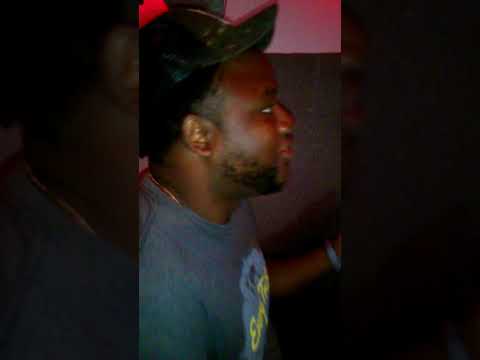 Gagiyan360 improvisando junto a ander scom en AUDIO DIGITAL STUDIO