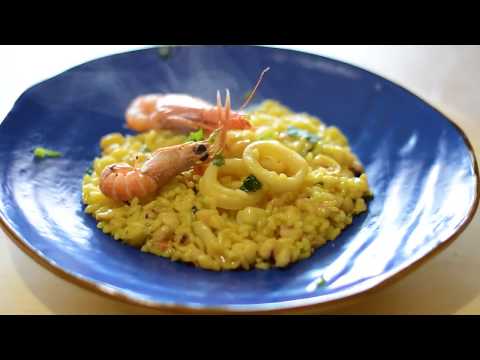 Risotto allo Zafferano con Calamari, Gamberi e Scampetti