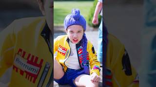 Download lagu Rumi Bumps into Jinu - Part 2 mp3 Download lagu Rumi Bumps into Jinu - Part 2 mp3