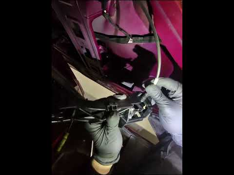 Renault Trafic sliding door handle replacement *POV*