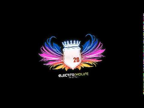 Porter Robinson - The Wildcat (Lazy Rich Remix)/HQ/