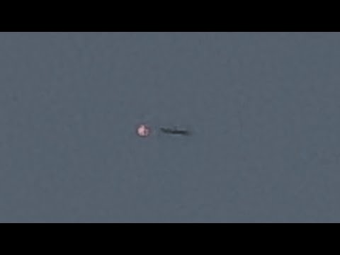 January 28th 2026 0641 UFO/UAP ascending sphere with associated go fasts. 