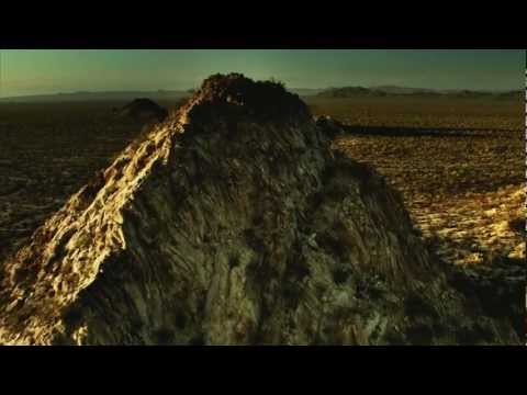 Alles Davies - When The Dark Comes feat. Sherri Ward