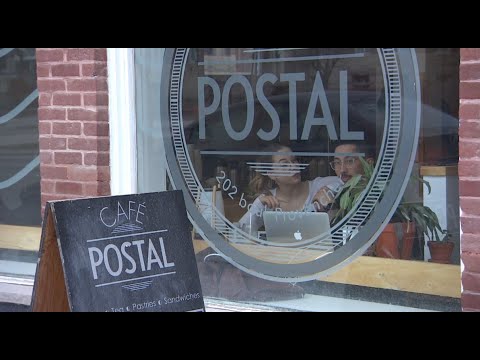 The federal government is trying to grow the french language in Canada.