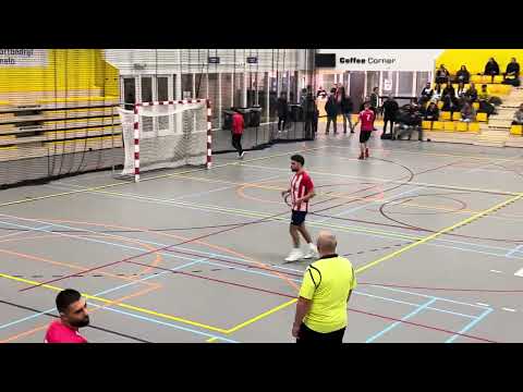 Full Finale Hrant Dink zaalvoetbal toernooi FC Van - Homenetmen Almelo en 