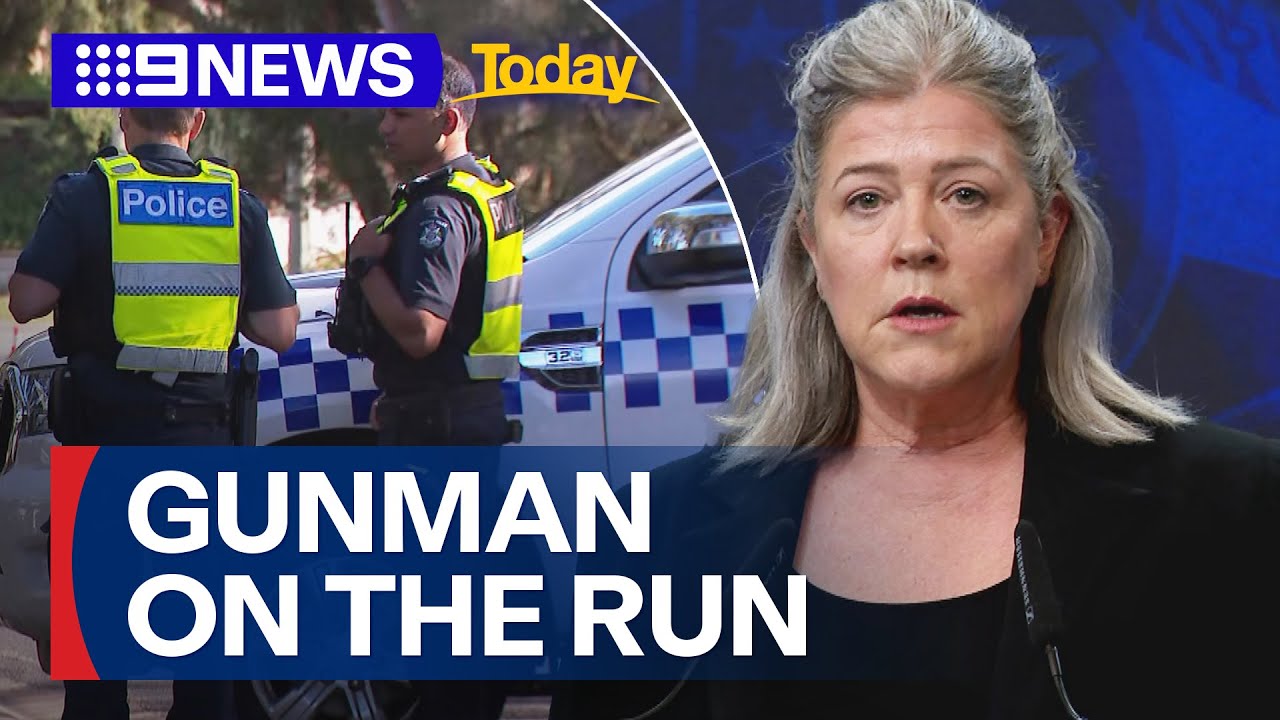 Gunman on the run after fatal home invasion on Victoria's Mornington Peninsula | 9 News Australia