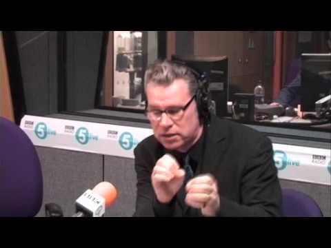 Paranormal Activity reviewed by Mark Kermode
