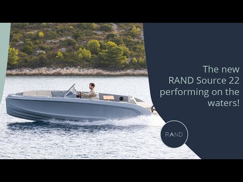 The new RAND Source 22 performing on the waters with a Mercury 200HP outboard!