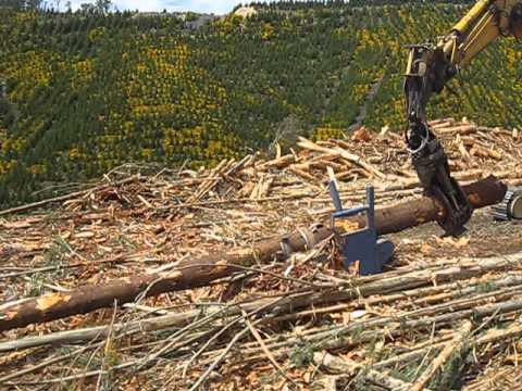 Harvestech S3000 Delimber in action 6