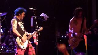 It&#39;s My Job To Keep Punk Rock Elite [HD], by NOFX (@ Melkweg 2010)