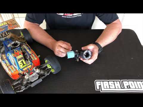 Adam Drake from Mugen Seiki Racing - How to tell if your nitro engine is worn out.