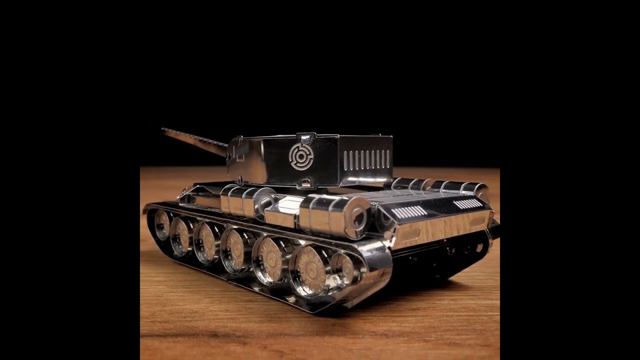 Oceľová stavebnica tank T-44