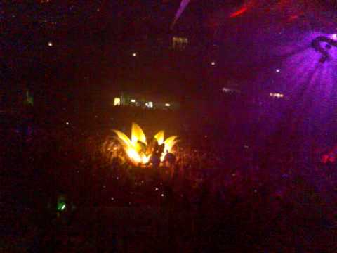 Sensation White 2008 Prague