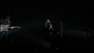 Beach House - Lemon Glow (LIVE)