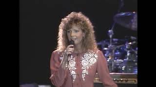 Patty Loveless   Timber I'm Falling in Love   1989