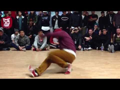 Zeshen vs Free | MASSIVE MONKEES ANNIV | prelims | 2013 | iPhone footage | STRIFE.TV