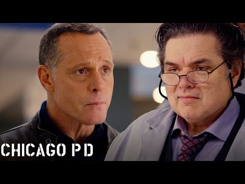 Dr. Charles and Voight Catch Fraudulent Doctor | Chicago P.D.