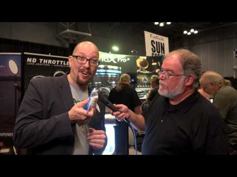 Photogearnews at PhotoPlus 2016 - FotoDiox - Studio in a Box