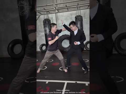 Protect Yourself Wisely[4022][THAO SELF DEFENSE] #vothuat #kungfu #martialarts #shorts #defense