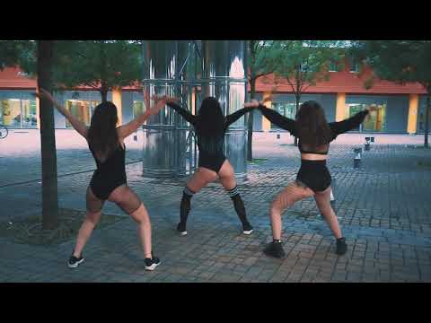 Queen School Bologna x Broy  _ Comethazina