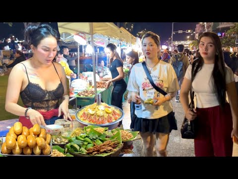 Amazing CAMBODIAN Street Food Tour 2025 - Walking in Chaktomuk Walk Street Night Market, Phnom Penh