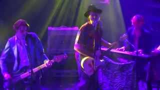 Palma Violets - I Walked All Night (The Cramps cover) / Rattlesnake Highway (HD) Live In Paris 2014