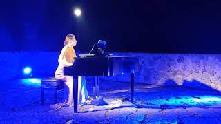 Piano video preview