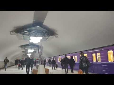 Travelling From Metro Station Azadliq Prospekti to Nizami Metro Station Azerbaijan #baku #azerbaycan