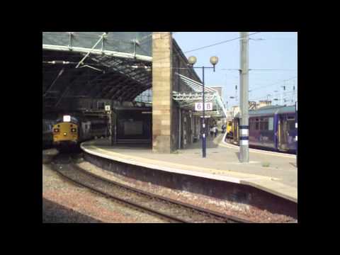 Drs class 37 no. 37087 on 0Z37 through Newcastle 04/07/11