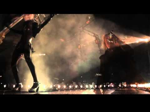 Motley Crue - Kickstart My Heart - Official 2011 Tour Version
