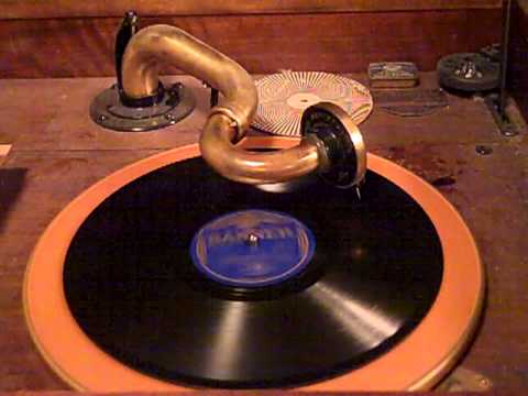 ADRIAN SCHUBERT TOMMY DORSEY SCRAPPY LAMBERT - EVERY HIGHWAY, EVERY BYWAY - ROARING 20'S VICTROLA
