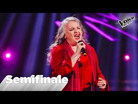 Gabriella sings "La compagnia" by Lucio Battisti | The Voice Senior Italy Semifinal