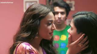 swara Bhaskar teaching her students how to kiss ge