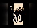 XTC - "Radios In Motion" (1978, from "White Music").