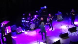Wilko Johnson &amp; Roger Daltrey - All Through The City
