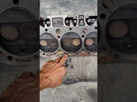 let's talk about some of the small block Chevy heads #sbc #chevy #cylinderhead #budgetbuild