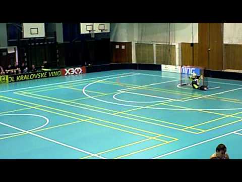 PRAGUE GAMES 2014 B18 -  TJ Sokol - Lindås Waves Black  shootoutB