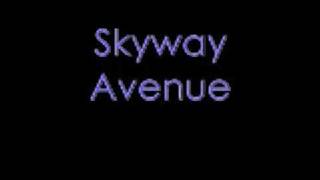 Skyway Avenue - We The Kings (with lyrics)