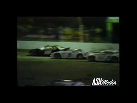 Super Sedans: Test Match Heat 3 Battle - Newcastle Motordrome [Classic]