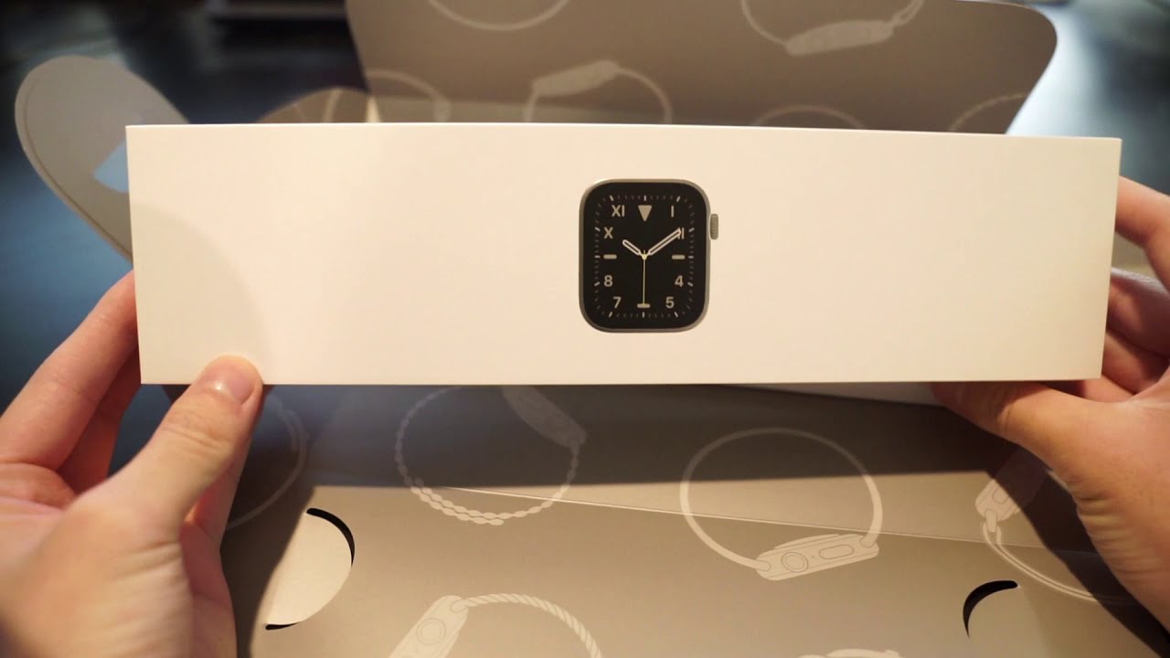 [2020] Apple Watch Series 6 Titanium Case with Black Leather Link Unboxing