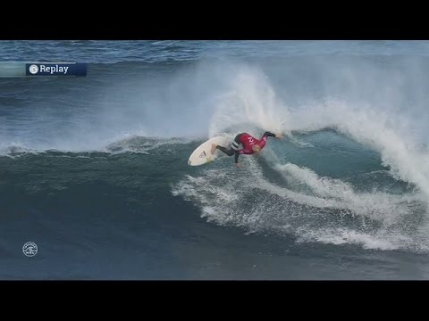 Nat Young's High-Scoring, Rail-to-Rail Performance